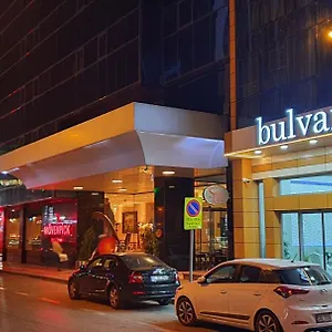 3* Otel Bulvar