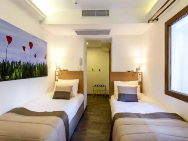 Mb City Hotel Σμύρνη