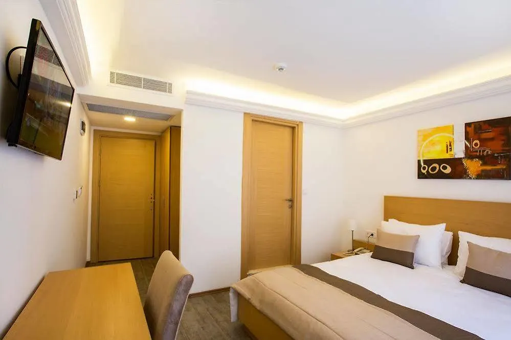 Mb City Hotel Σμύρνη